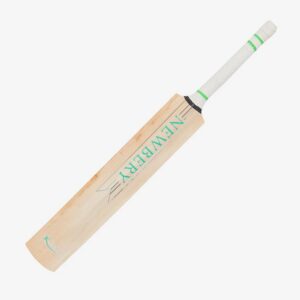 Newbery Kudos 5 Star Cricket Bat